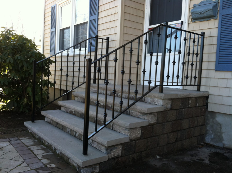 Residential-Handrails-Exterior | Colonial Iron Works